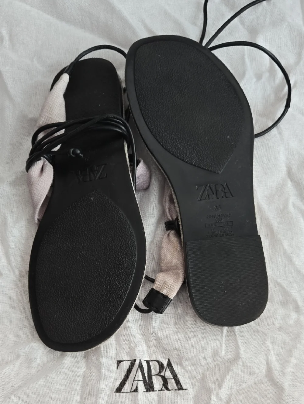 ZARA Ombre Lavender-to-Plum Tie Detail Sandals - Picture 2 of 3
